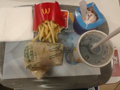 -麦当劳(华融店)