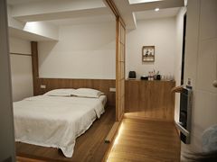 -闲隅江景艺术酒店(解放碑洪崖洞总店)