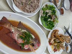-锐记美食店·现捞海鲜(闸坡店)