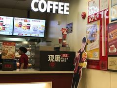 -肯德基(东安路站店)