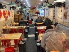 -柳州肥姨妈大骨螺蛳粉(东靖路店)