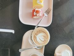 -亚龙湾喜来登·美景台大堂吧
