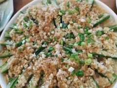 蒜蓉粉丝蒸秋葵-小土豆北方菜馆(方庄店)
