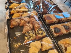 -OUR Bakery(中海环宇荟店)