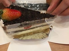 -85度C(生甜甜圈研究工坊·上海松江人民北路店)