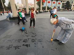 -人民防洪胜利纪念塔