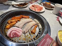-汉金城海鲜烤肉自助百汇(威海威高广场店)