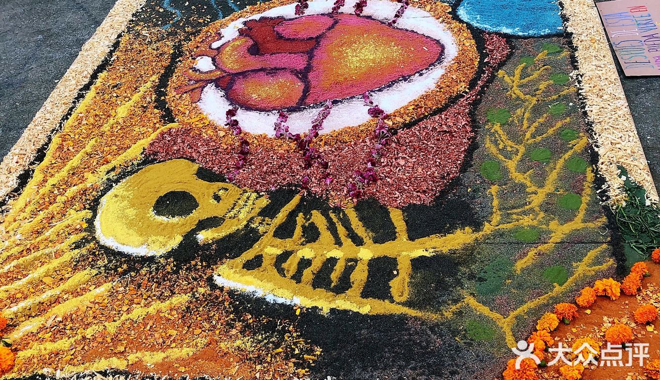 在墨西哥瓜达拉哈拉赶上一场印第安风俗的万圣节🎃