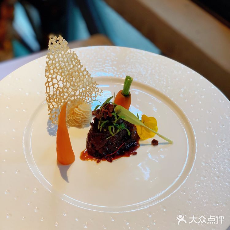 环境优雅娴静的小洋房美食