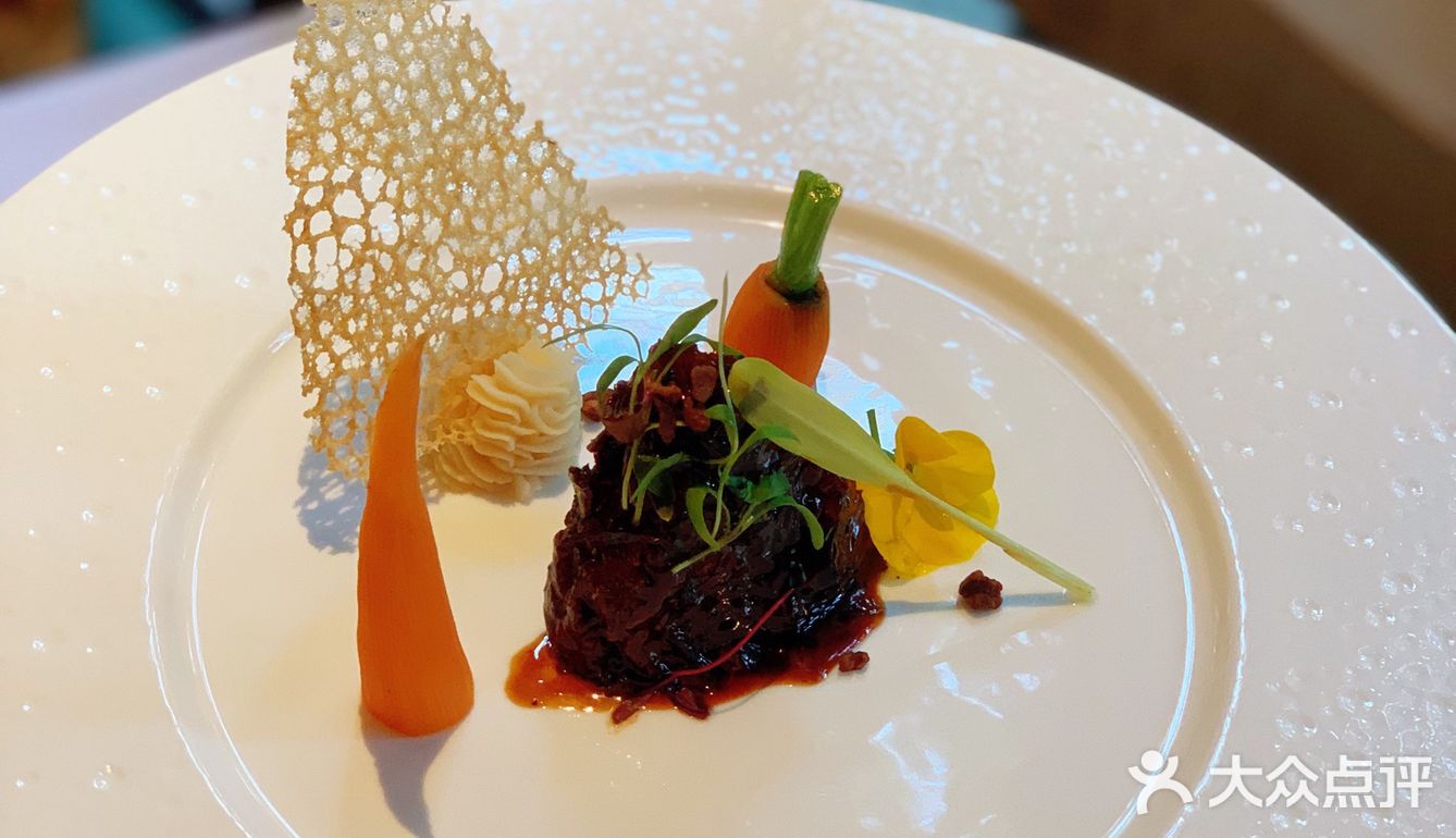 环境优雅娴静的小洋房美食