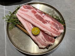 五花肉-草家酱蟹炭火烤肉店(珲春南路一店)