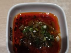 -灵芝妹子海鲜米线(劳动公园店)