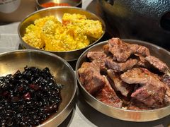 -草家酱蟹炭火烤肉店(珲春南路一店)