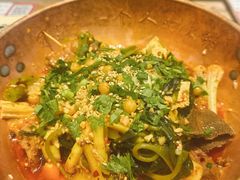 -成都你六姐·牛肉冒菜(上海环宇荟店)