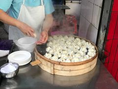 -严氏重油烧麦(民权路店)