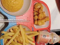 -黄记煌三汁焖锅(新佳丽江汉路店)