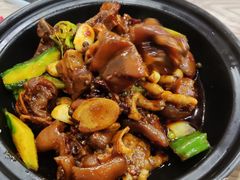 -江城燕子大排档(江汉路步行街店)
