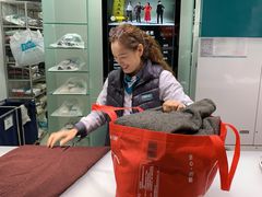 -福奈特洗衣·洗鞋·奢侈品护理(长阳路店)