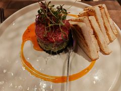 牛肉塔塔配牛油果黑橄榄酱-Solo(衡山路店)