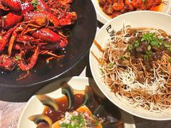 -巴厘龙虾·榜首油焖大虾(音乐学院·沿江酒馆店)