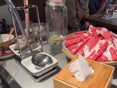 -尚尚仙·酸汤猪手·猪肚鸡火锅(华联万柳购物中心店)