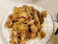 -菌之家·专业纯野生菌火锅·特色炒菌