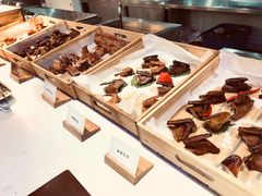 -腾阁自助餐厅(朝林广场店)