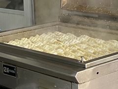 -周震馄饨