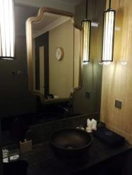 -禾颜社·精致美容