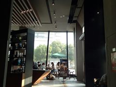 大堂-星巴克臻选(苏州久光百货店)
