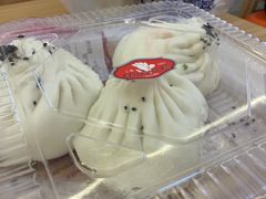 -白玉兰食品甜凤店(合生汇店)