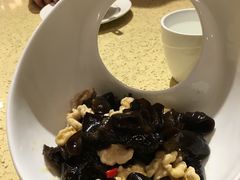 -铜锣湾·有麝自然香(重庆新天地店)