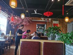 大堂-老街坊劈柴院(济南总店)