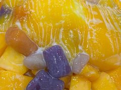 芒果芋圆牛奶绵绵冰-水牛奶皇后糖水铺(深圳总店)