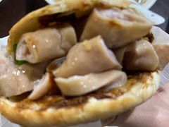 -金卯白肉罩火烧