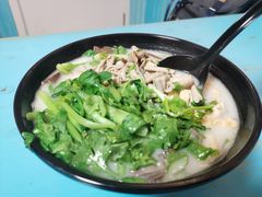 -鸭小妹鸭血粉丝(老门东店)
