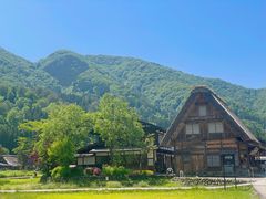 -白川乡与五箇山的合掌构造村落