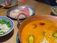 -洱火云南酸菜牛肉火锅(石景山当代商城店)
