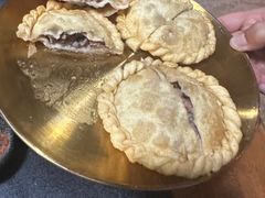 牦牛肉馅饼-陀岗美食·云南藏式特色餐厅