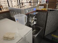 -野人先生Gelato(上海长宁龙之梦店)