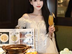 -渔语鱼新川菜Bistro(万象天地店)