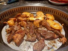-阪尚皇·原切牛排·烤肉火锅自助(北京路店)