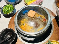 -芸山季·云南野生菌火锅(人民广场来福士店)