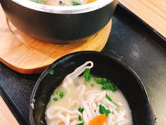 -渔米丰·广府鱼汤米线(光明广场店)