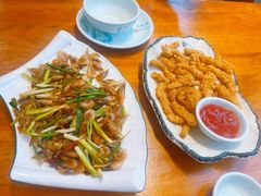 -梁姐啤酒鱼(兴坪古镇店)