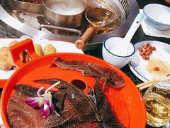 -醉董牛川派鲜肉自选火锅(烟台店)