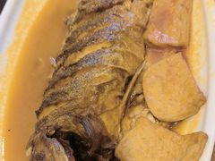 -赶海部落海鲜城(海阳路店)