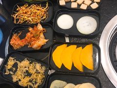 -烤路里·韩国品质自助烤肉(石路天虹4号店)