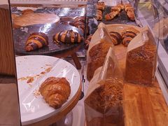 -巴黎贝甜(华堂新辰汇店)