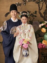 -玛奇朵婚纱摄影